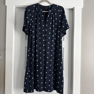 J. Jill Wearever Navy Blue Floral Short Sleeve Shift Dress Medium